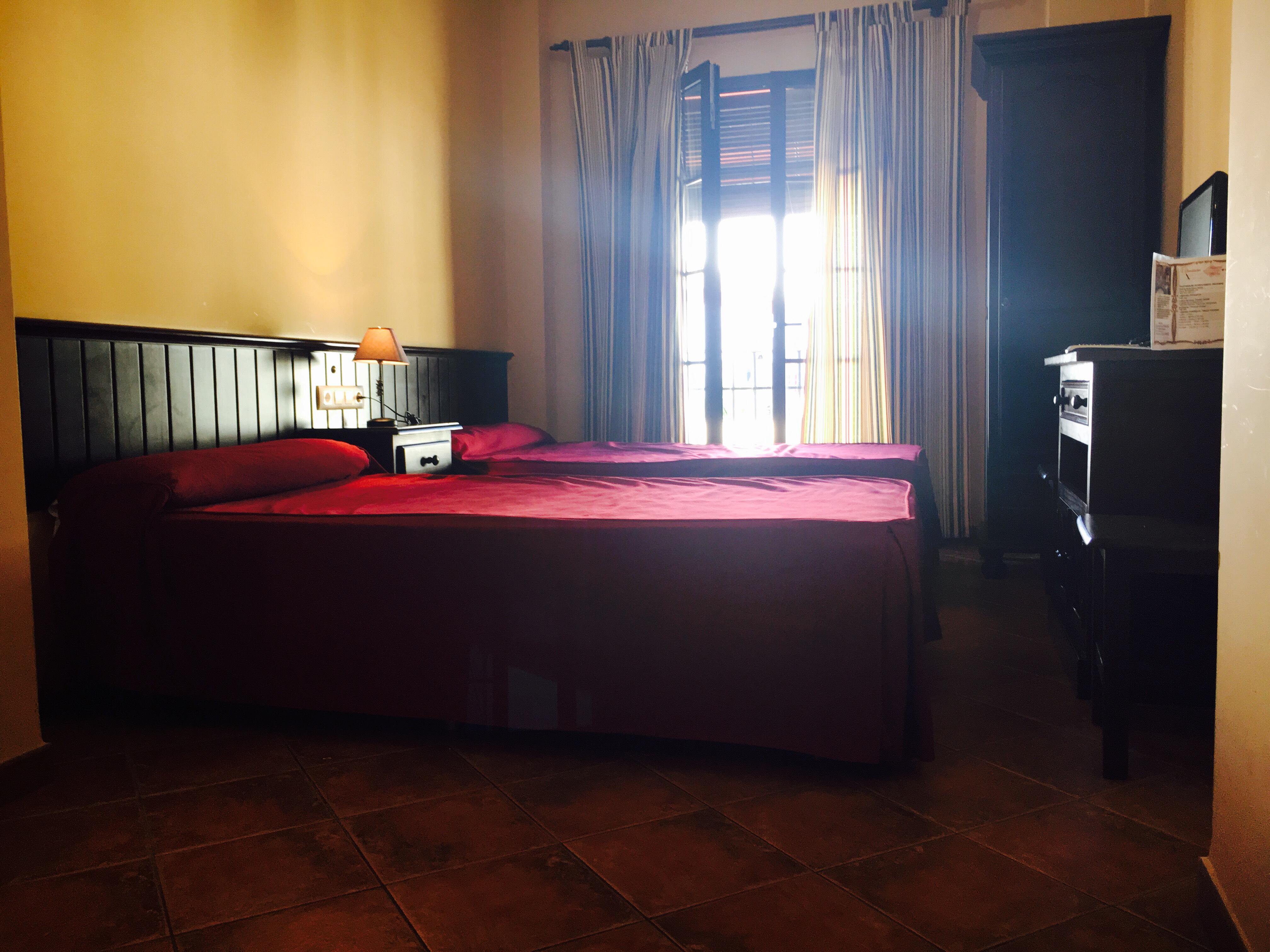 Hostal Pechi Huévar Buitenkant foto