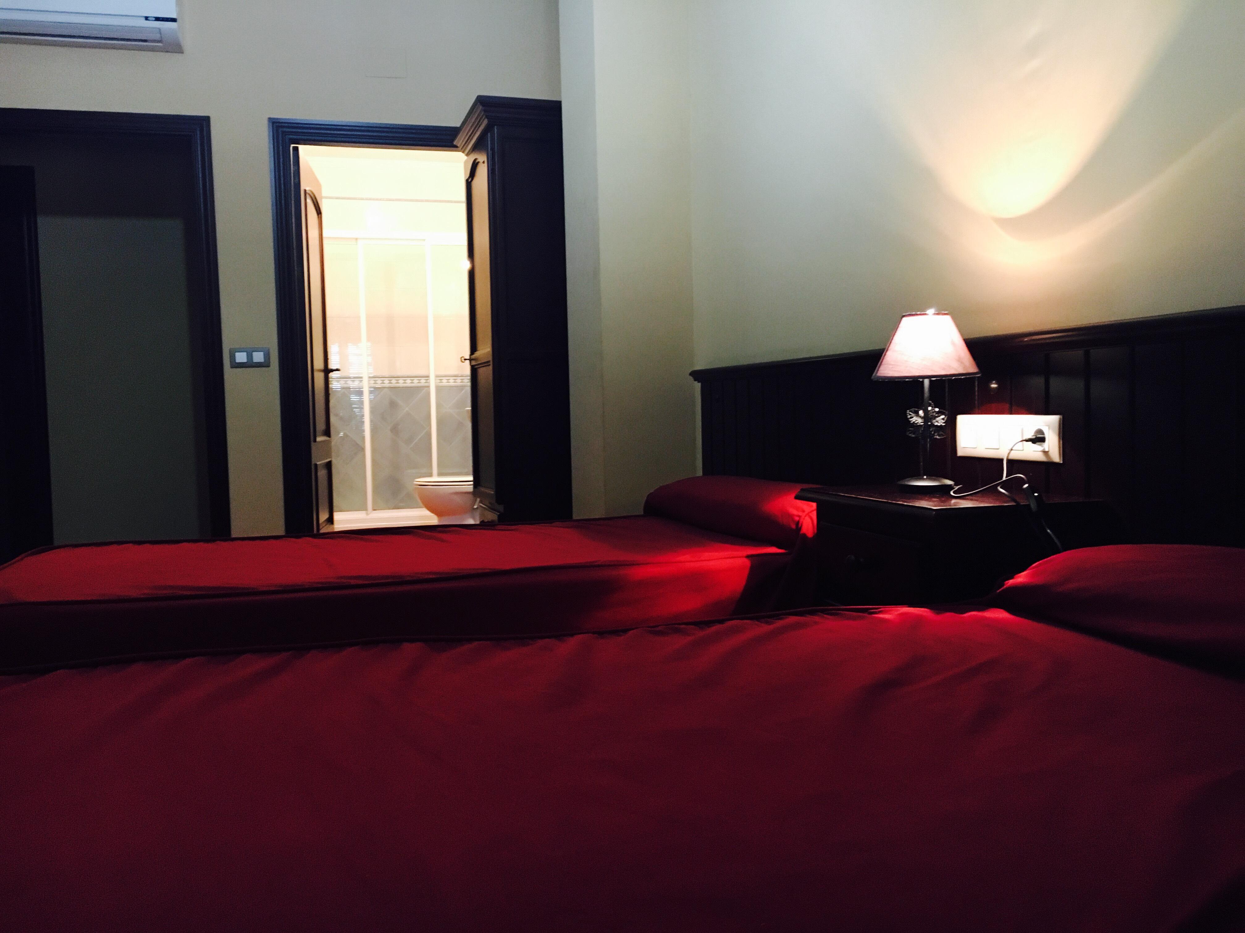 Hostal Pechi Huévar Buitenkant foto