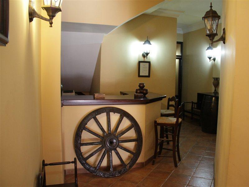 Hostal Pechi Huévar Buitenkant foto