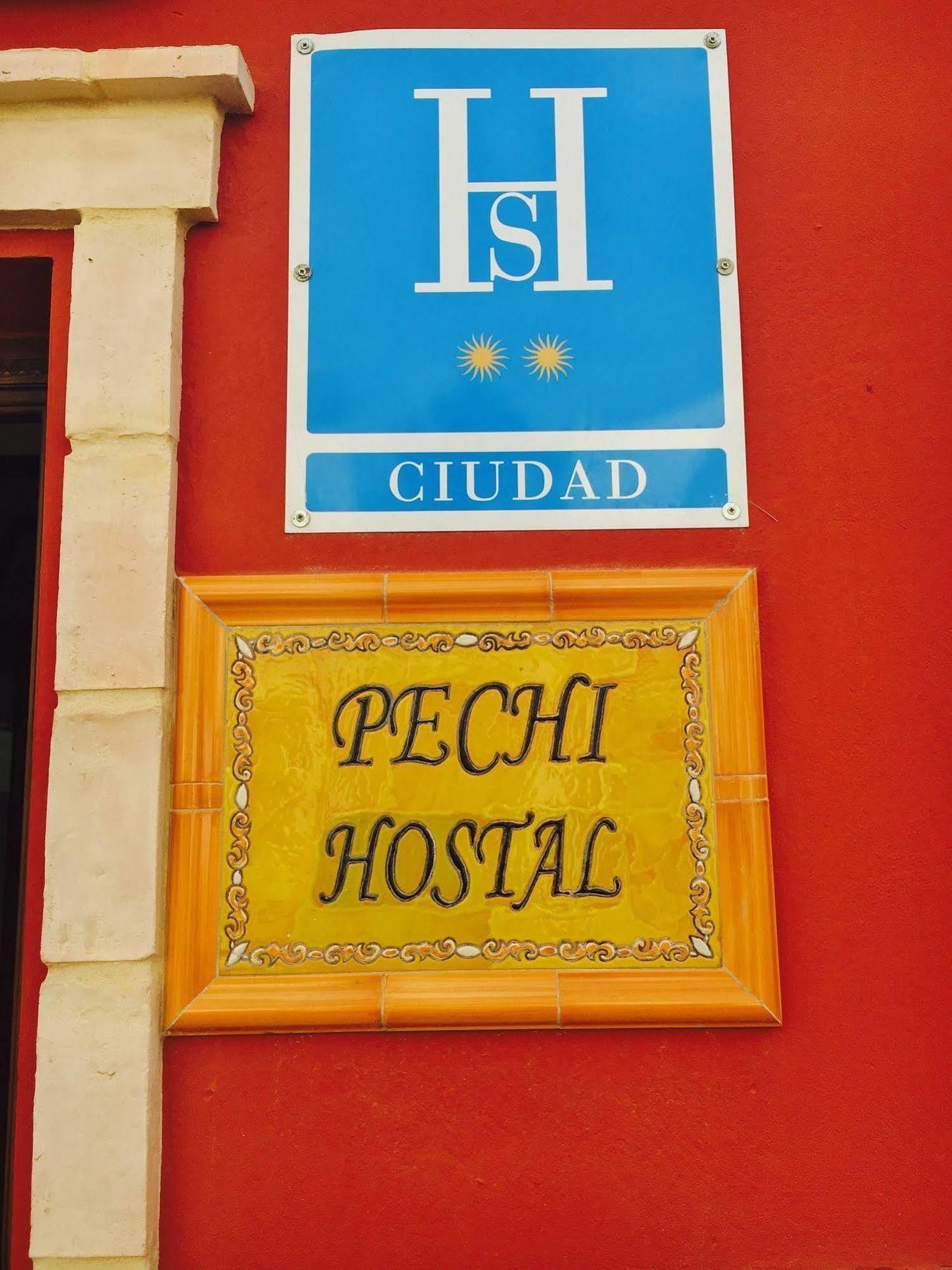 Hostal Pechi Huévar Buitenkant foto